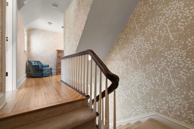 213 Kenwood Place, Michigan City, IN 46360