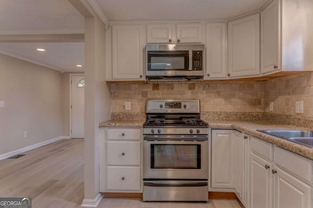 653 Fairview Road, Ball Ground, GA 30107