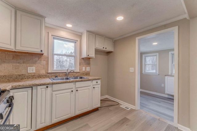 653 Fairview Road, Ball Ground, GA 30107