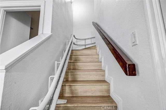900 W Sierra Madre 44, Azusa, CA 91702