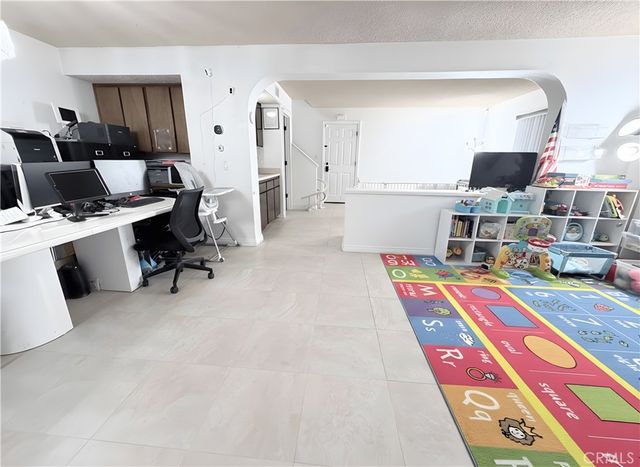 900 W Sierra Madre 44, Azusa, CA 91702