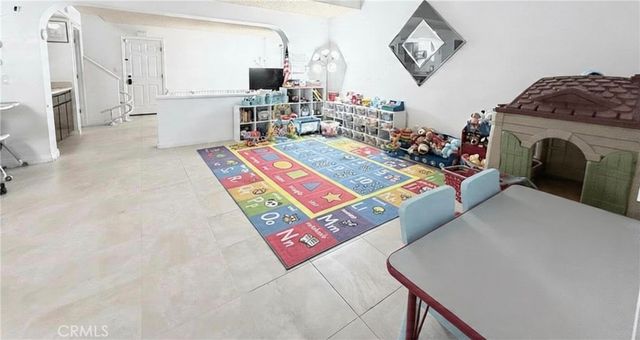 900 W Sierra Madre 44, Azusa, CA 91702