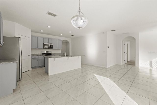 3805 HEARTLEAF LANE, Mount Dora, FL 32757