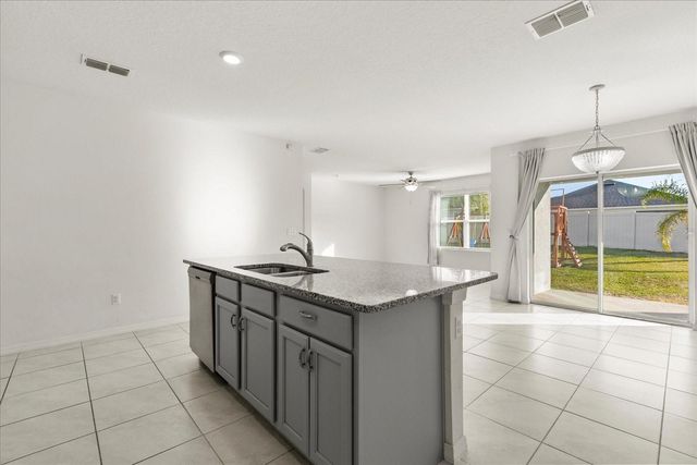 3805 HEARTLEAF LANE, Mount Dora, FL 32757