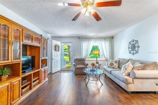 8872 SW 92ND PLACE F, Ocala, FL 34481