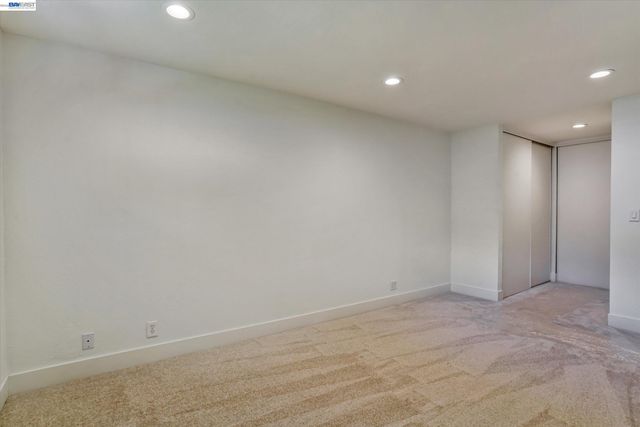 1105 Glengarry Ln, Walnut Creek, CA 94596