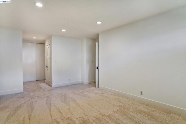 1105 Glengarry Ln, Walnut Creek, CA 94596