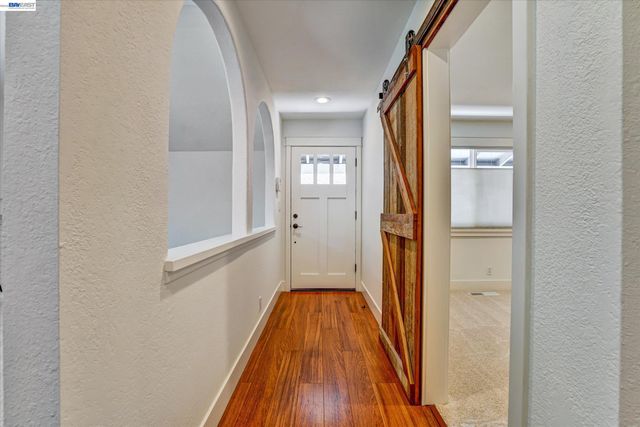 1105 Glengarry Ln, Walnut Creek, CA 94596