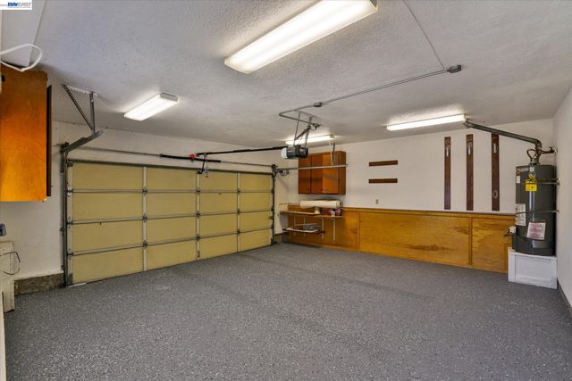 1105 Glengarry Ln, Walnut Creek, CA 94596