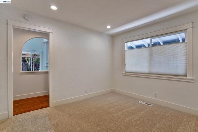 1105 Glengarry Ln, Walnut Creek, CA 94596