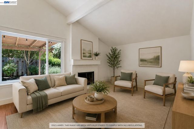 1105 Glengarry Ln, Walnut Creek, CA 94596