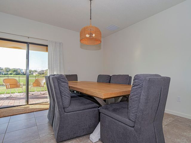 4103 Keeson Circle, Vero Beach, FL 32967