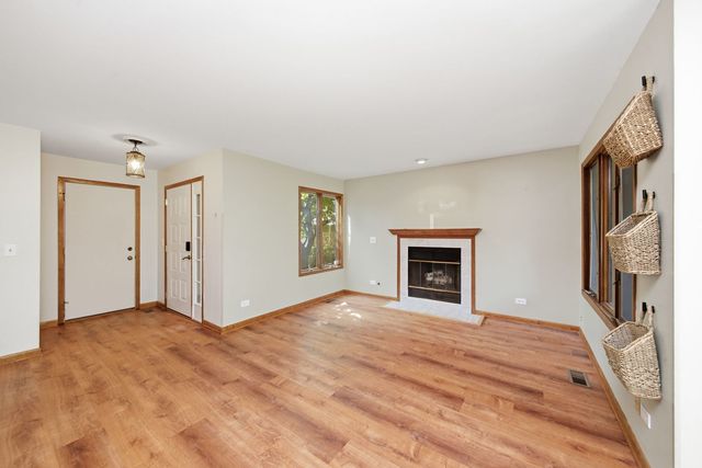 1108 Lodgepole Court 1108, Darien, IL 60561