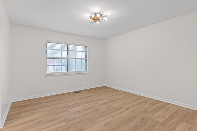 501 Lancaster Avenue, Chattanooga, TN 37415