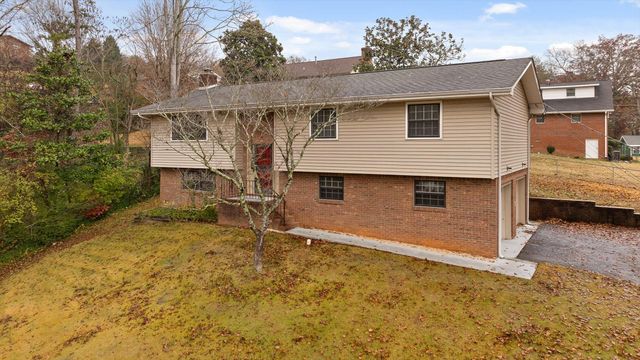 501 Lancaster Avenue, Chattanooga, TN 37415
