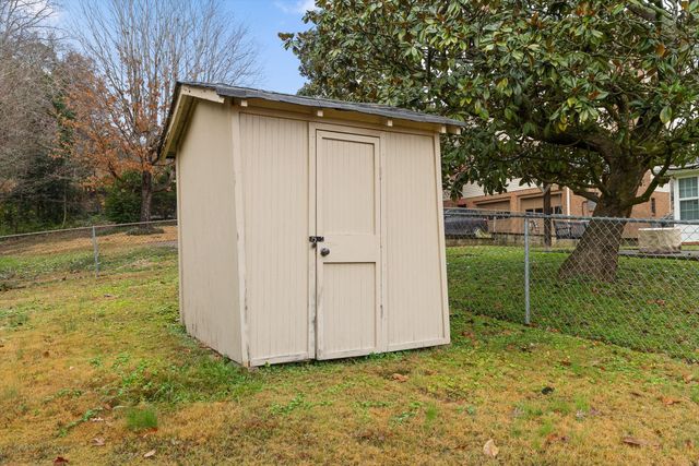 501 Lancaster Avenue, Chattanooga, TN 37415