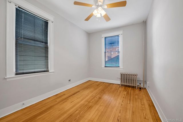 2422 St Raymonds Avenue, Bronx, NY 10461