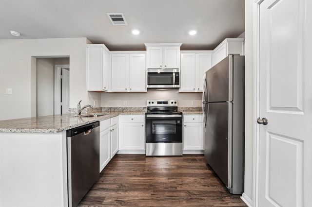 8117 Sunberry Shadow Drive, Houston, TX 77016