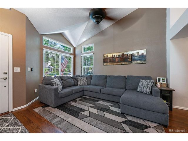 9785 Wedgewood Dr, Littleton, CO 80126