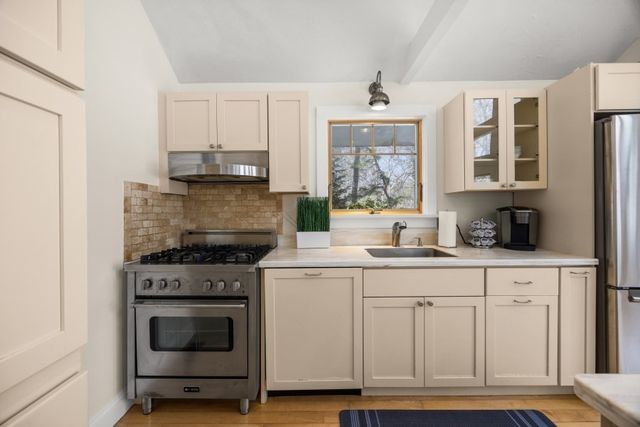 58 Road To The Plains, Edgartown, MA 02539