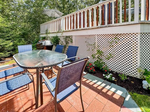 58 Road To The Plains, Edgartown, MA 02539