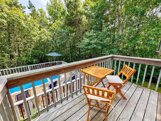 58 Road To The Plains, Edgartown, MA 02539