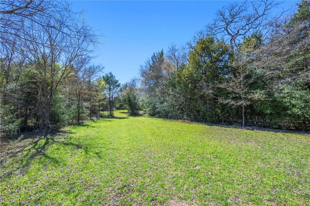 11947 Gordon Lane, Bryan, TX 77808