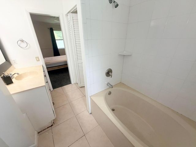 2855 BOSTON Court, Lake Worth, FL 33462