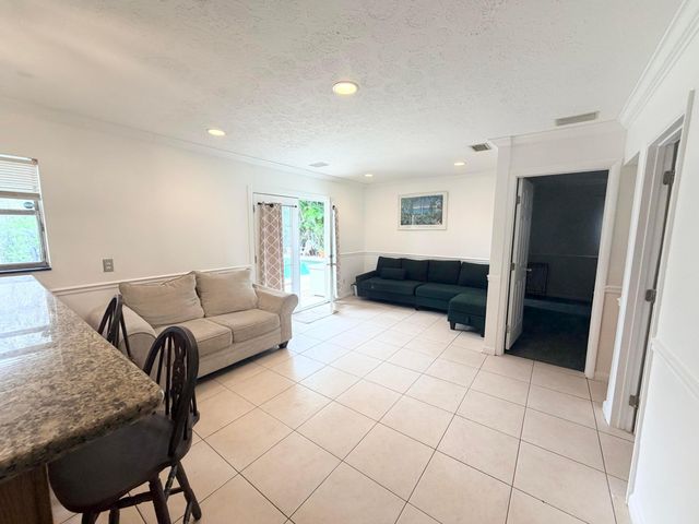2855 BOSTON Court, Lake Worth, FL 33462