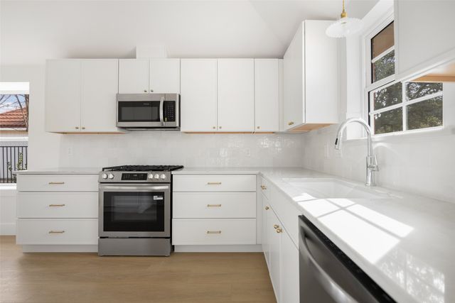 3525 Sailmaker Lane, Plano, TX 75023