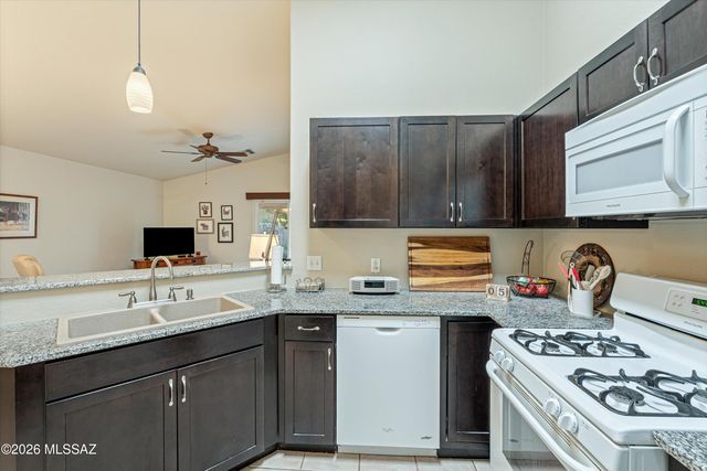13243 N Mortar Pestle Court, Oro Valley, AZ 85755