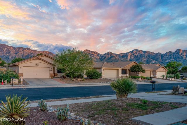 13243 N Mortar Pestle Court, Oro Valley, AZ 85755