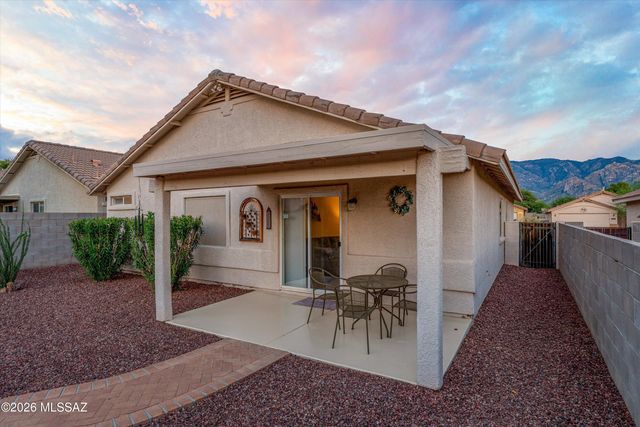 13243 N Mortar Pestle Court, Oro Valley, AZ 85755