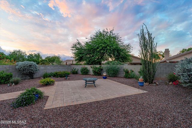 13243 N Mortar Pestle Court, Oro Valley, AZ 85755