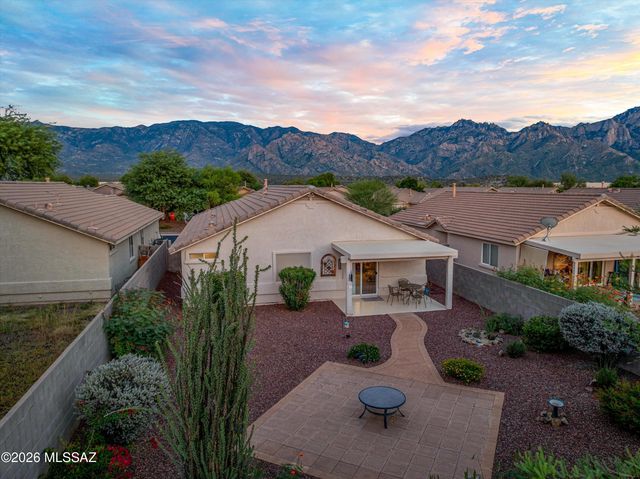 13243 N Mortar Pestle Court, Oro Valley, AZ 85755
