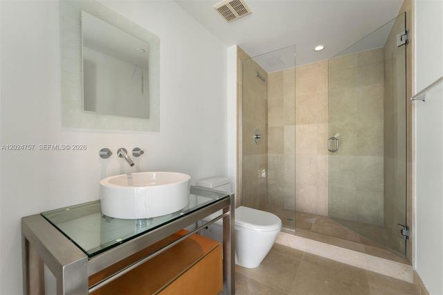 6000 Indian Creek Dr 14B, Miami Beach, FL 33140