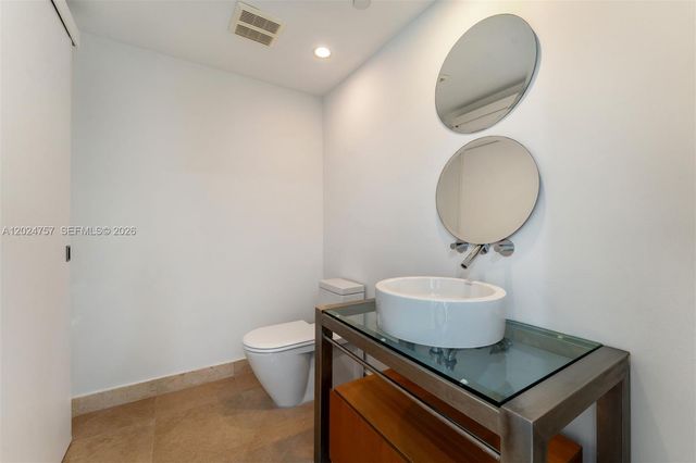 6000 Indian Creek Dr 14B, Miami Beach, FL 33140