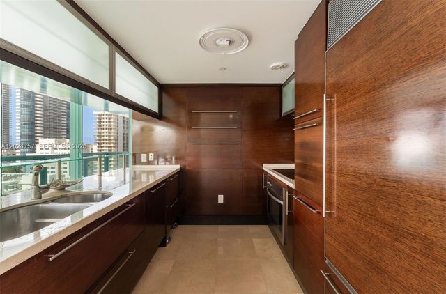 6000 Indian Creek Dr 14B, Miami Beach, FL 33140