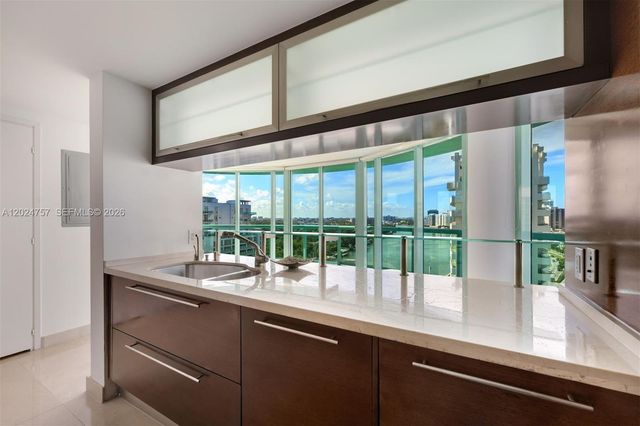 6000 Indian Creek Dr 14B, Miami Beach, FL 33140