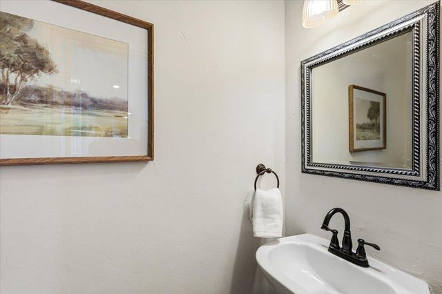 2106 Chalk Hill CV, Round Rock, TX 78665