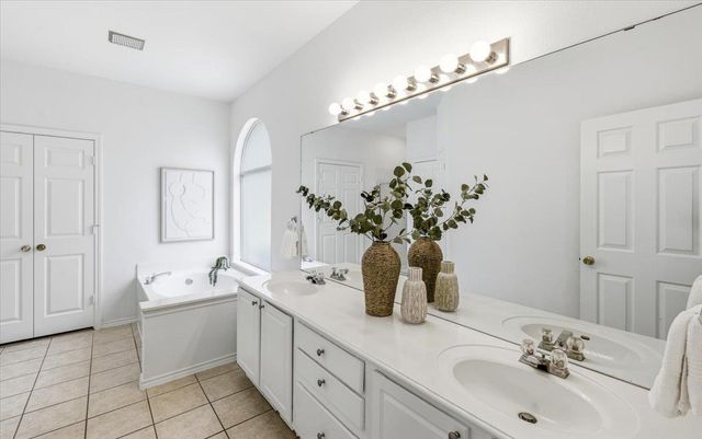 2106 Chalk Hill CV, Round Rock, TX 78665