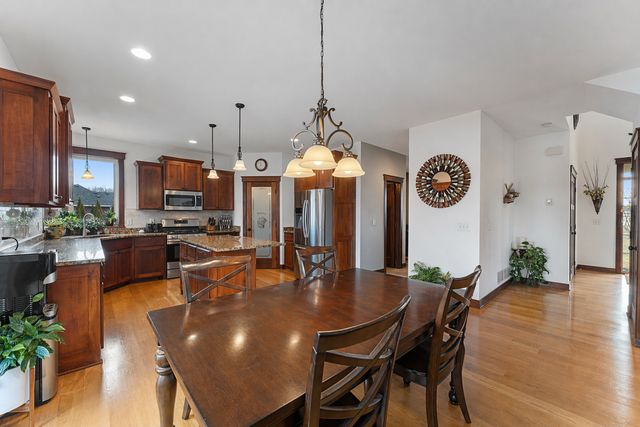25188 Firefly Avenue, Wyoming, MN 55092