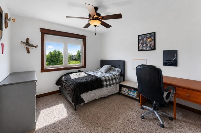 25188 Firefly Avenue, Wyoming, MN 55092
