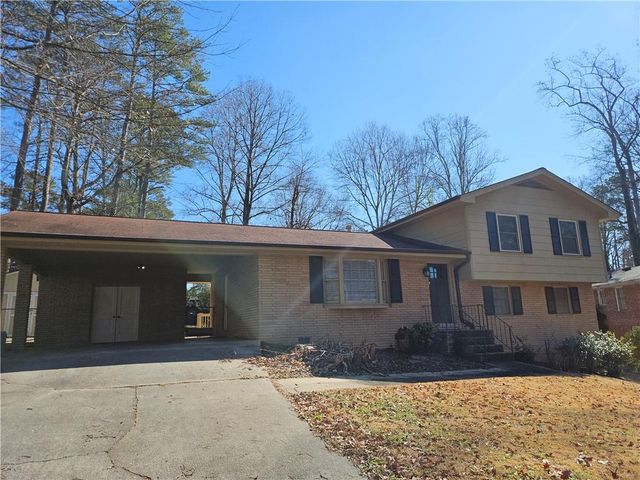 3175 Foxwood Trail, Smyrna, GA 30082