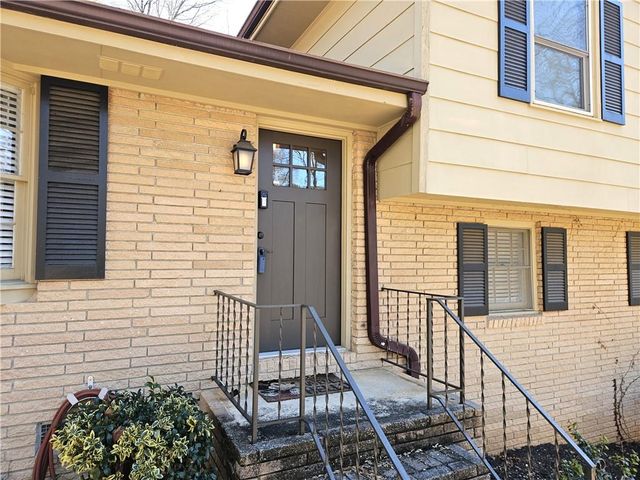 3175 Foxwood Trail, Smyrna, GA 30082