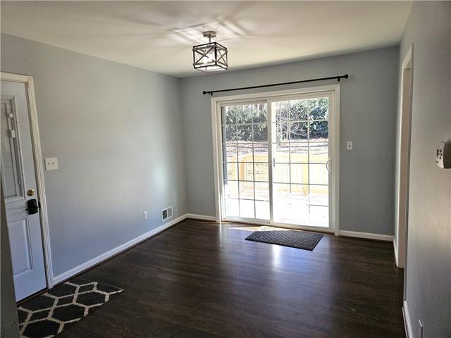 3175 Foxwood Trail, Smyrna, GA 30082