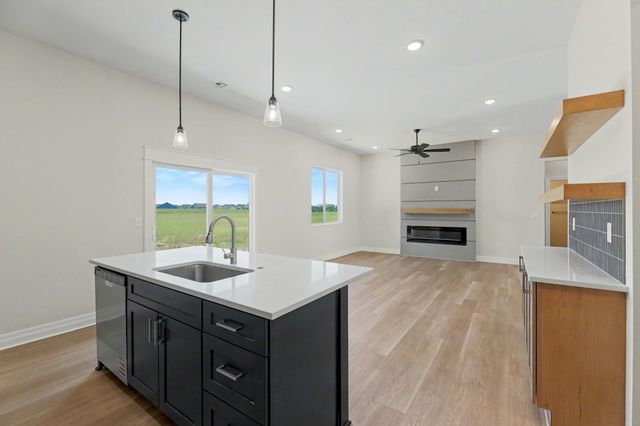 23 Kingdom Ct, Goddard, KS 67052