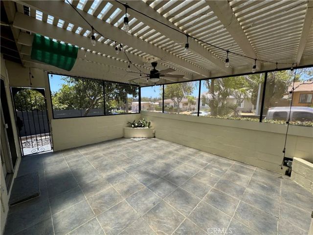 2022 Dawson Avenue, Signal Hill, CA 90755
