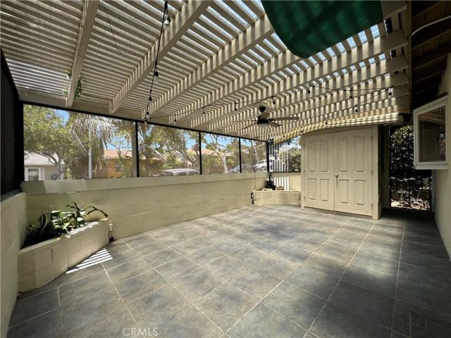 2022 Dawson Avenue, Signal Hill, CA 90755
