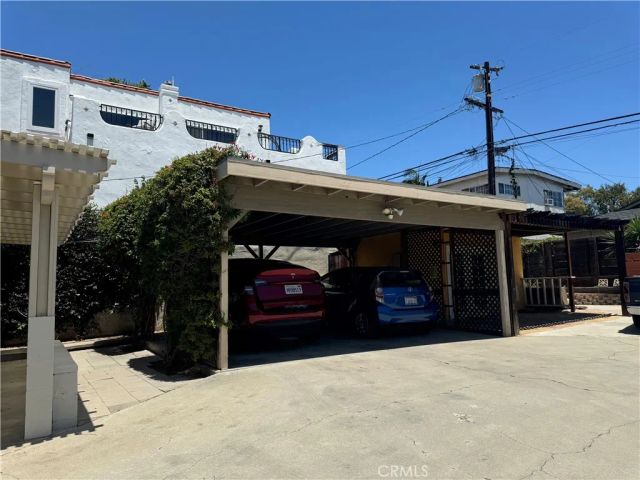 2022 Dawson Avenue, Signal Hill, CA 90755